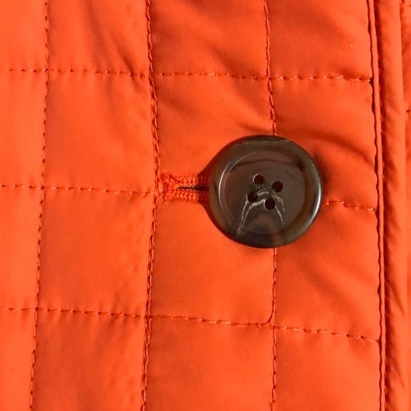 Liz & Co Womens M Quilted Vest Orange Button Down Warm 2 Pockets Belted. - Picture 8 of 10